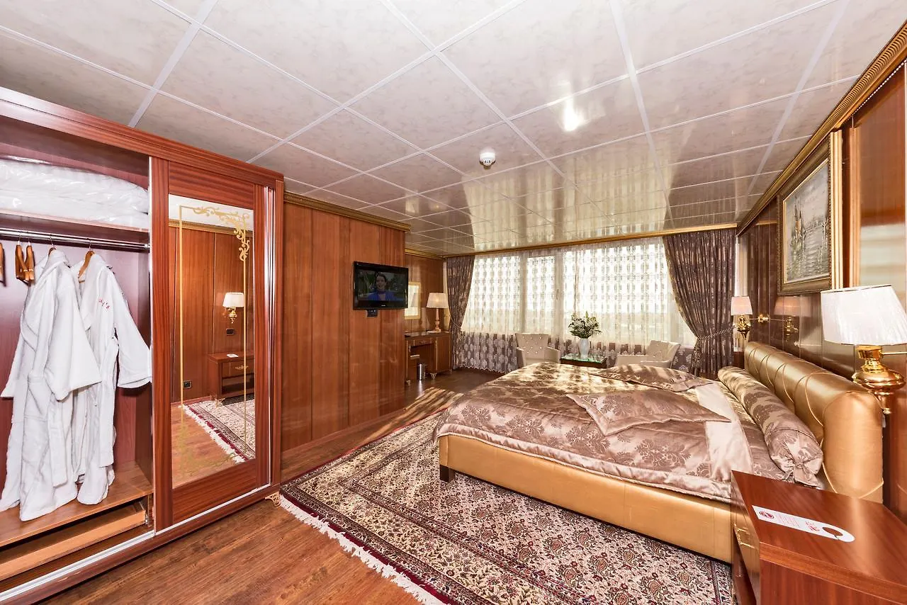 Cevheri'S Hotel Istanbul 4*,
